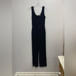 Anne Klein Elegant Black Jumpsuit size small petite